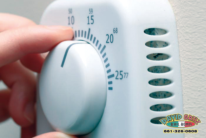 Are Air Conditioners Required By Law In Rentals?